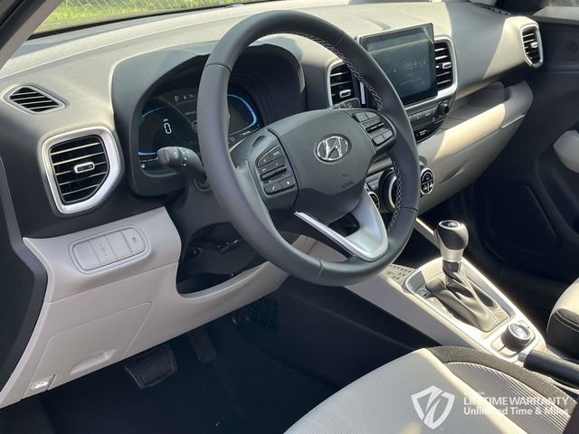 New 2026 Hyundai Venue SEL FWD image 9