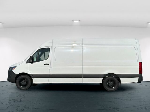 New 2026 Mercedes-Benz Sprinter 2500 image 3