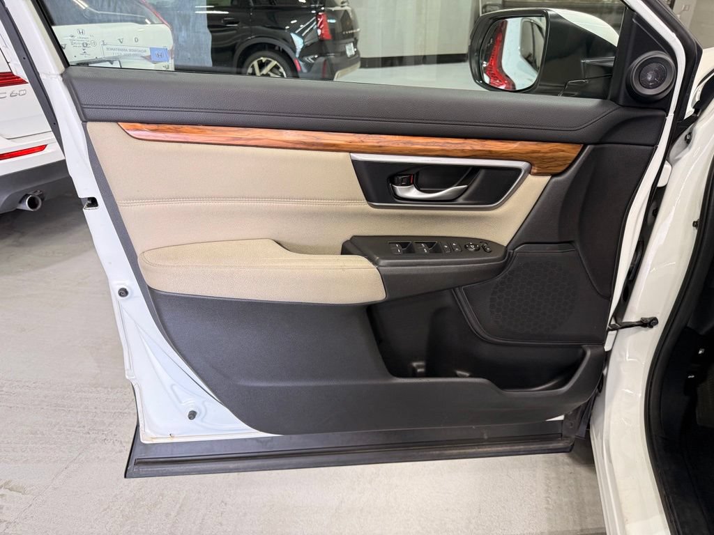 Used 2017 Honda CR-V EX image 10
