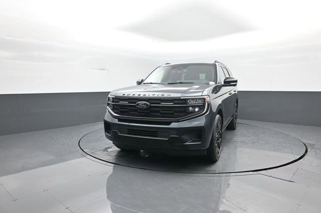 New 2026 Ford Expedition Platinum w/ Stealth Performance Package image 3