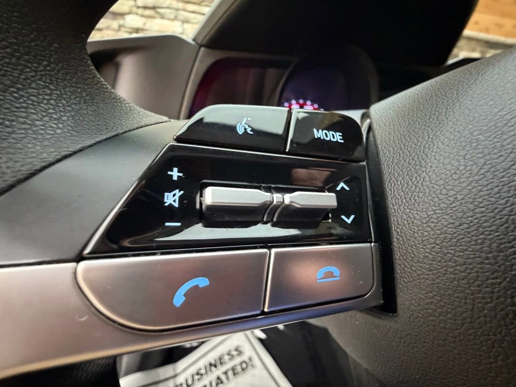 Certified 2023 Hyundai Elantra SEL image 22