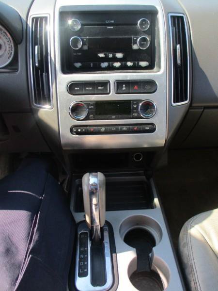 Used 2009 Ford Edge Limited FWD image 13