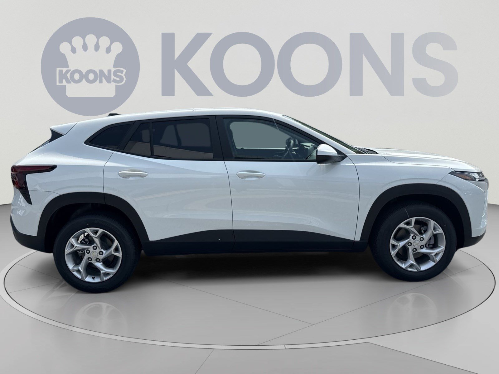 New 2026 Chevrolet Trax LS w/ LS Convenience Package FWD image 5