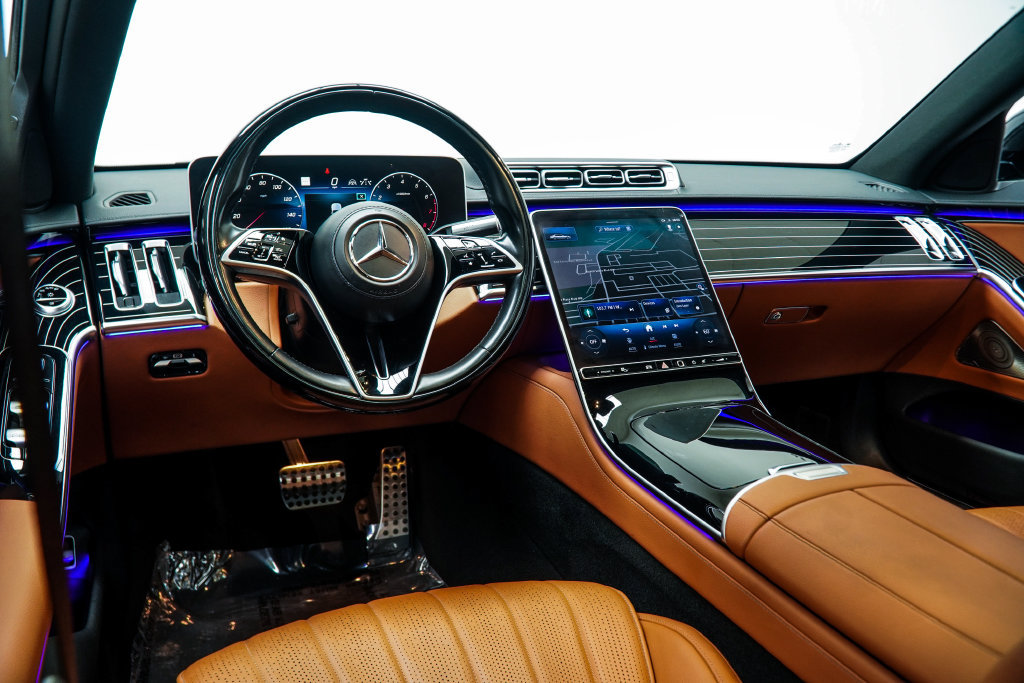 Used 2023 Mercedes-Benz S 500 4MATIC w/ AMG Line image 19