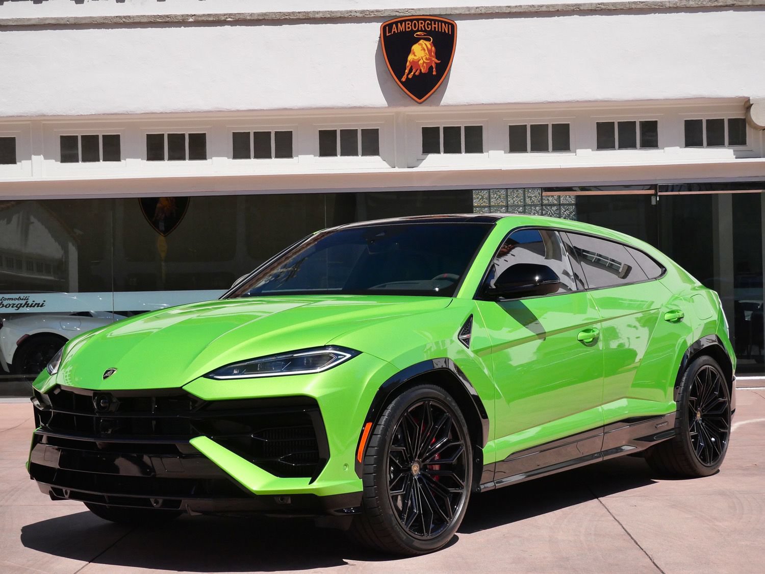 Used 2026 Lamborghini Urus S AWD/4WD image 14