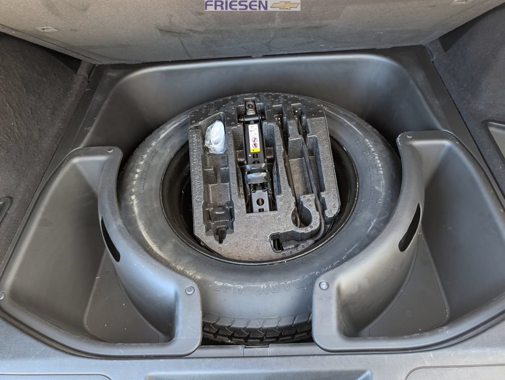 Used 2019 Jeep Grand Cherokee Altitude AWD/4WD image 25