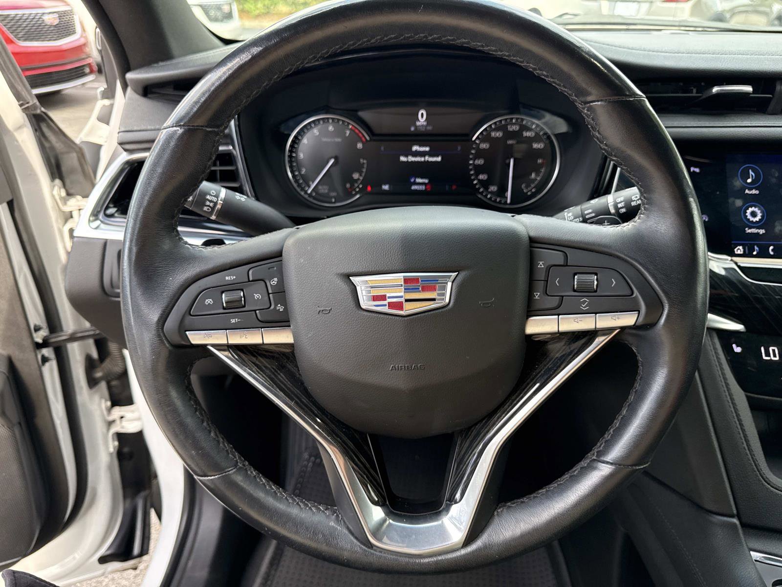 Certified 2022 Cadillac XT6 Premium Luxury image 30