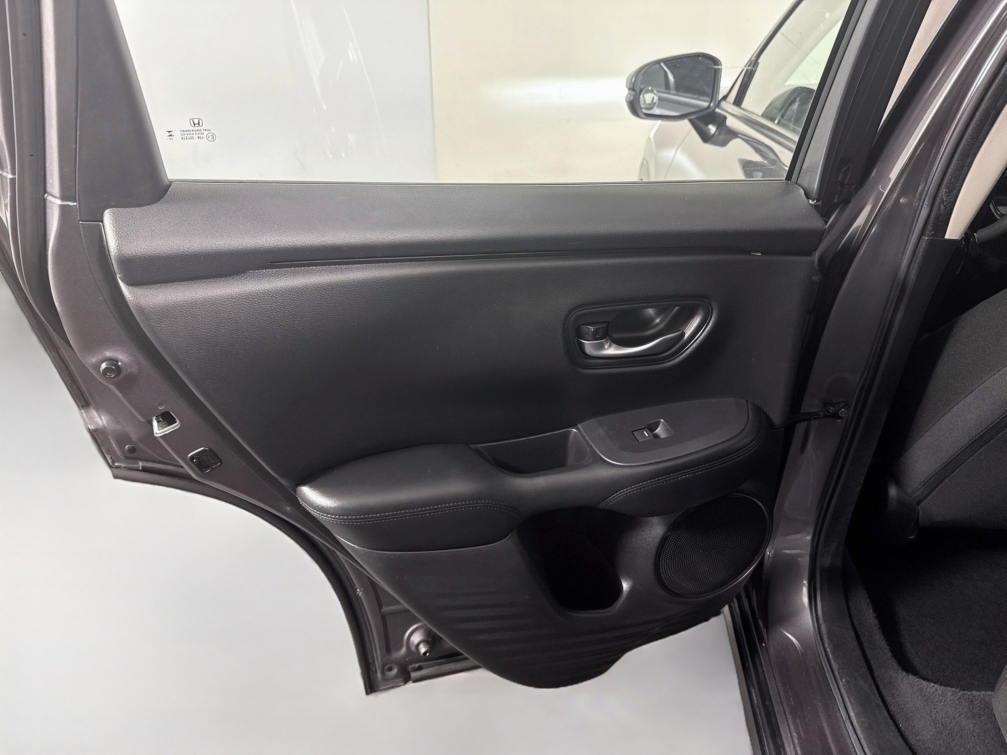 Used 2024 Honda HR-V LX image 26