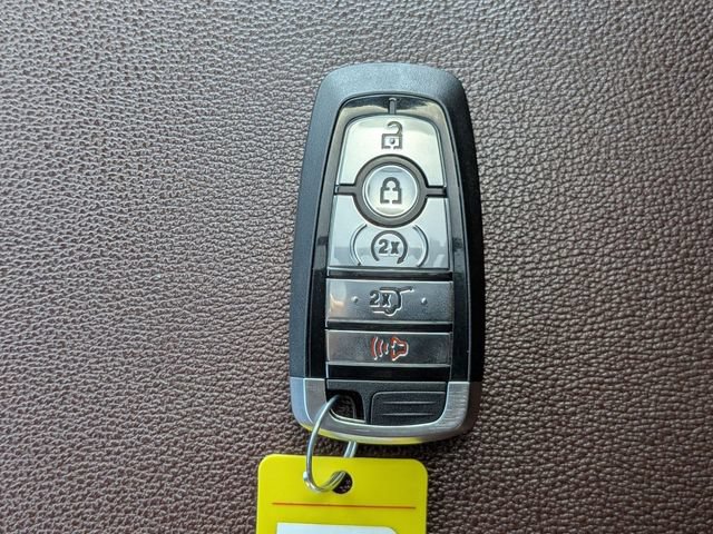 Used 2023 Ford Expedition Limited AWD/4WD image 32