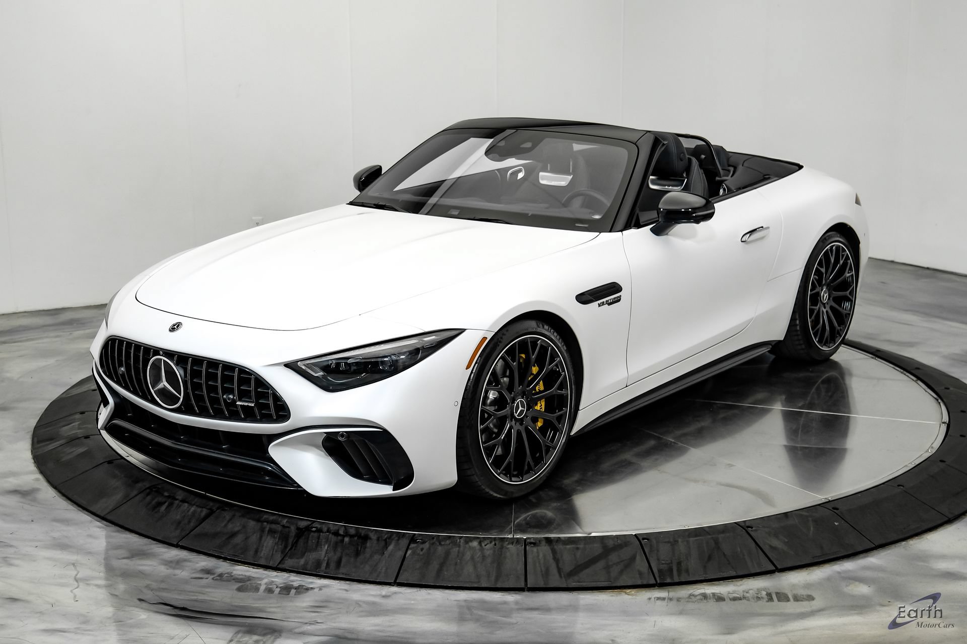 Used 2022 Mercedes-Benz SL 63 AMG 4MATIC image 6