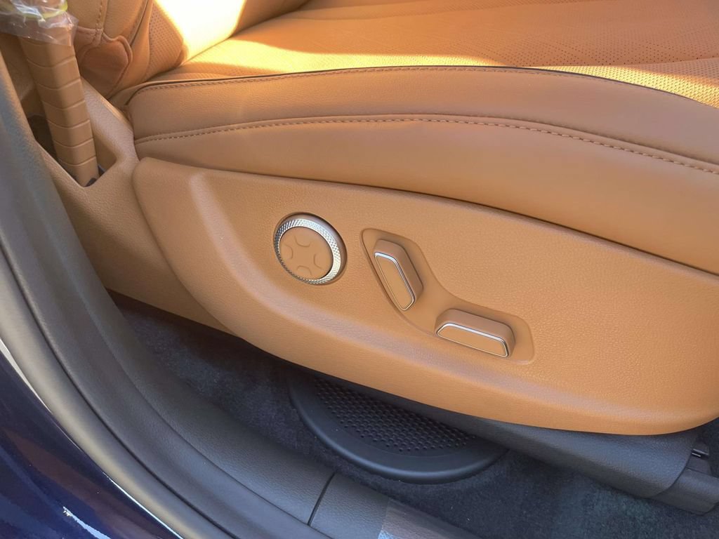 New 2026 Genesis GV80 2.5T Prestige AWD/4WD image 31