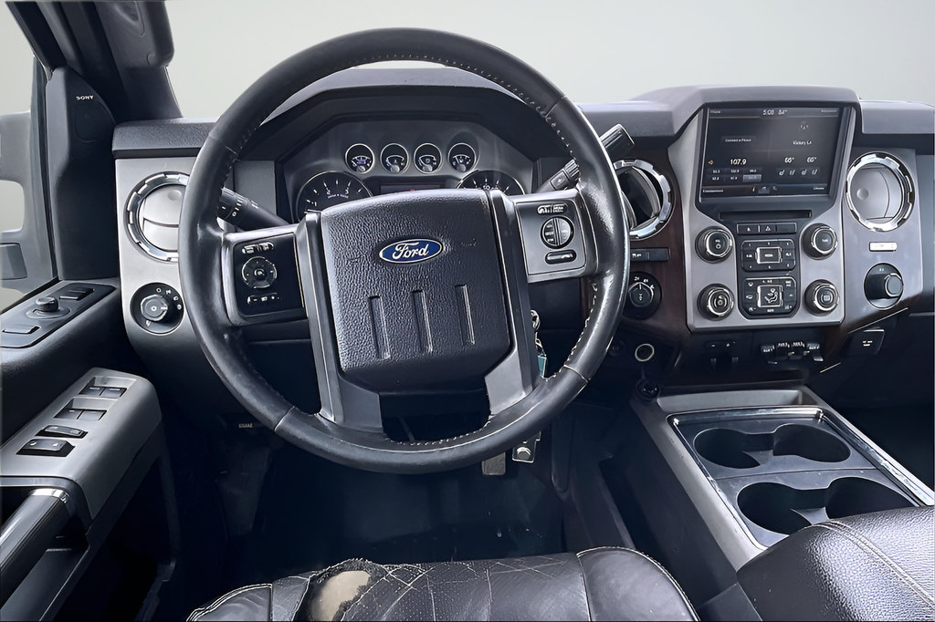 Used 2016 Ford F250 Lariat w/ Lariat Ultimate Package AWD/4WD image 8