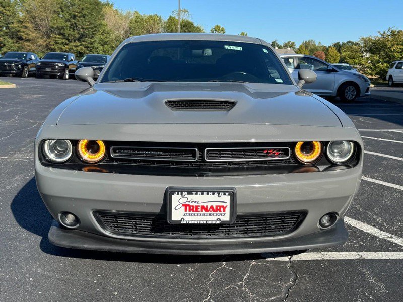 Used 2019 Dodge Challenger R/T RWD image 9