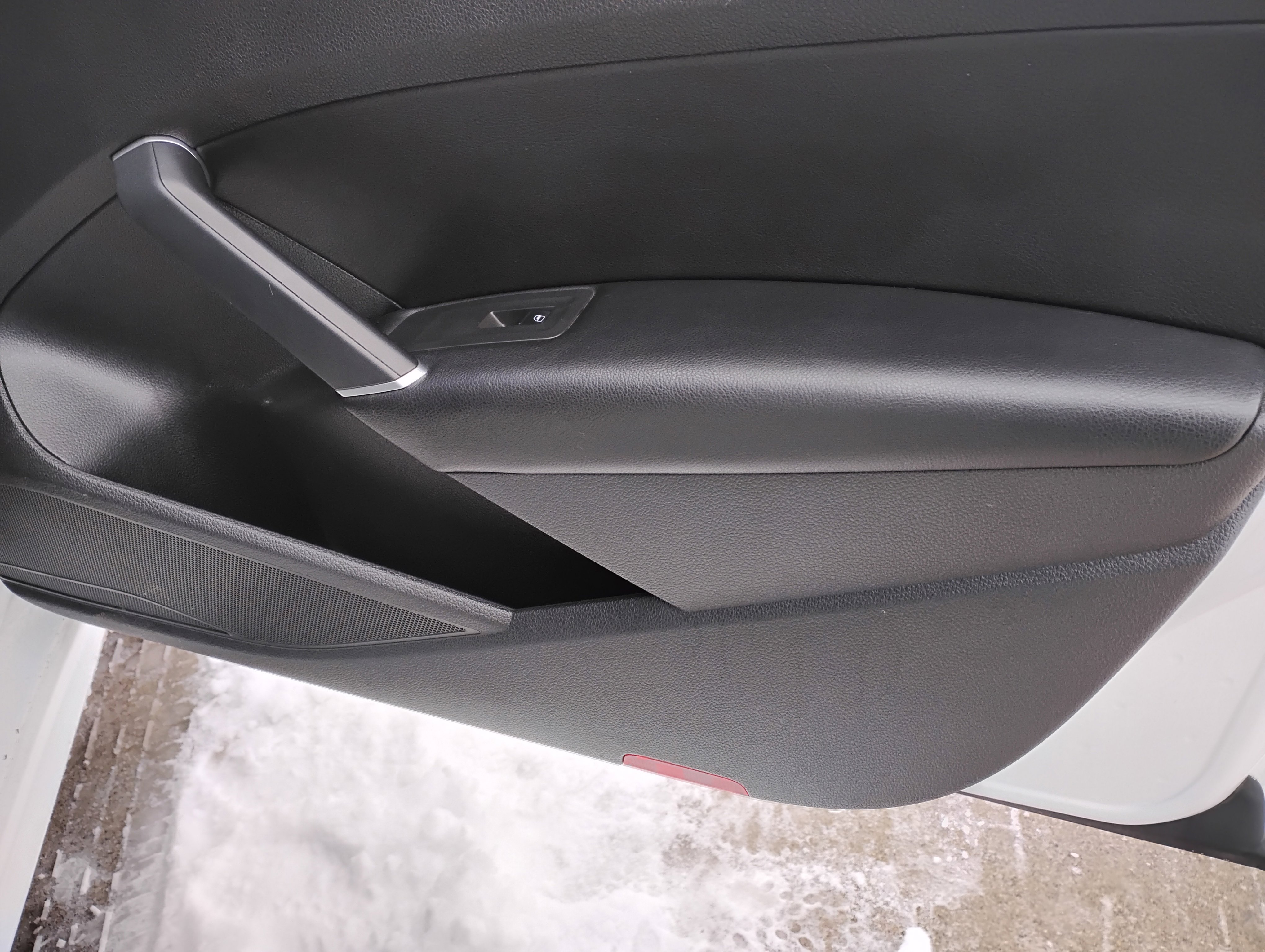 Used 2021 Volkswagen Passat 2.0T SE image 18