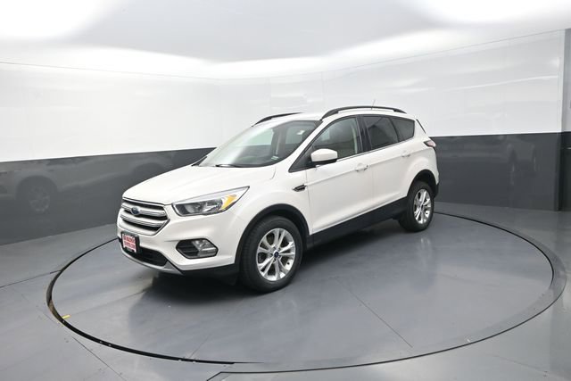 Used 2018 Ford Escape SE image 43