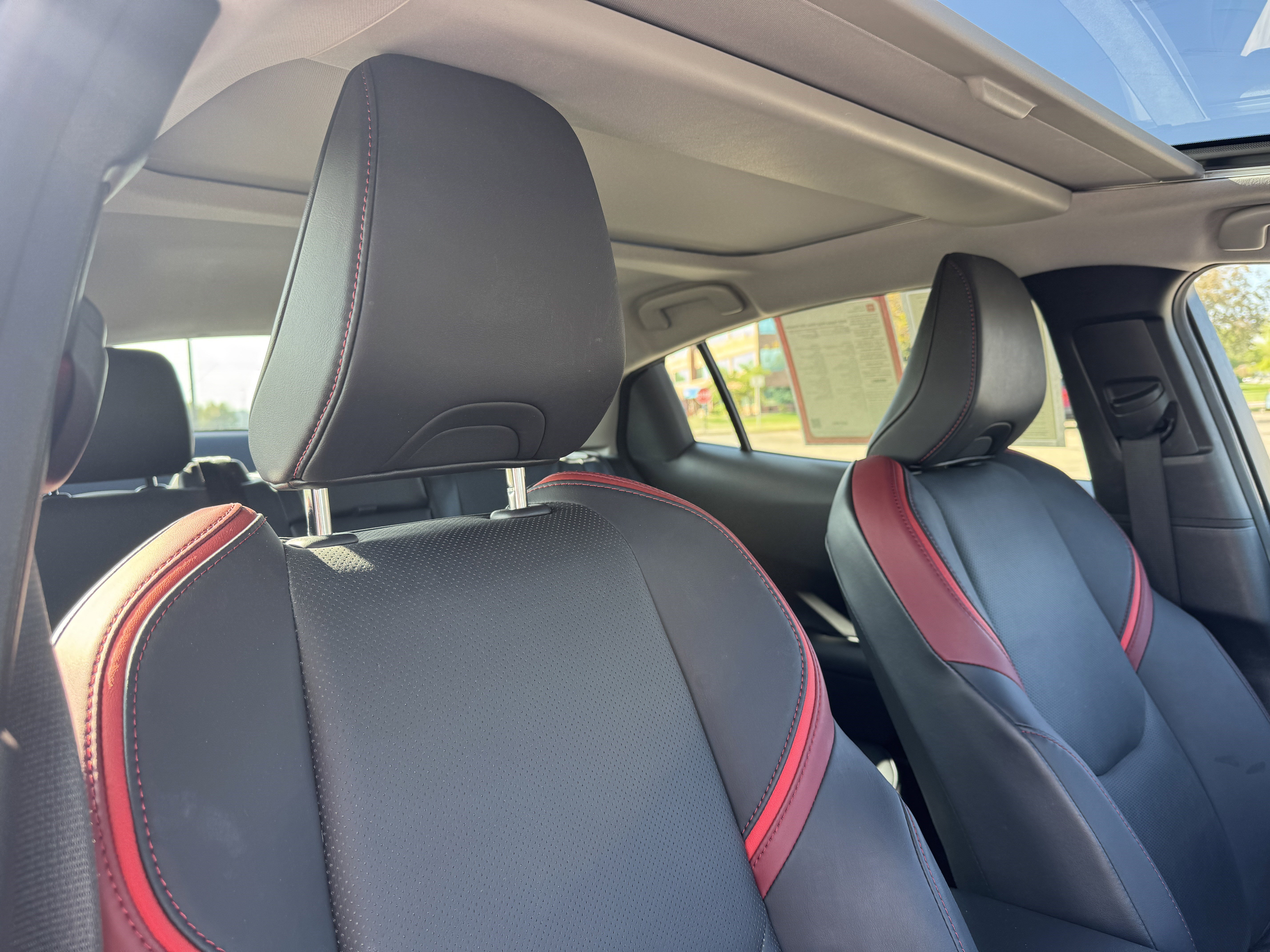 Used 2023 Toyota Prius Prime Premium FWD image 21