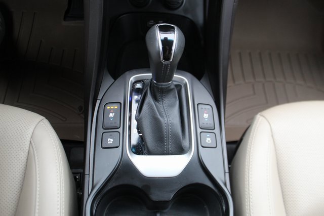 Used 2018 Hyundai Santa Fe Limited w/ Cargo Package image 24