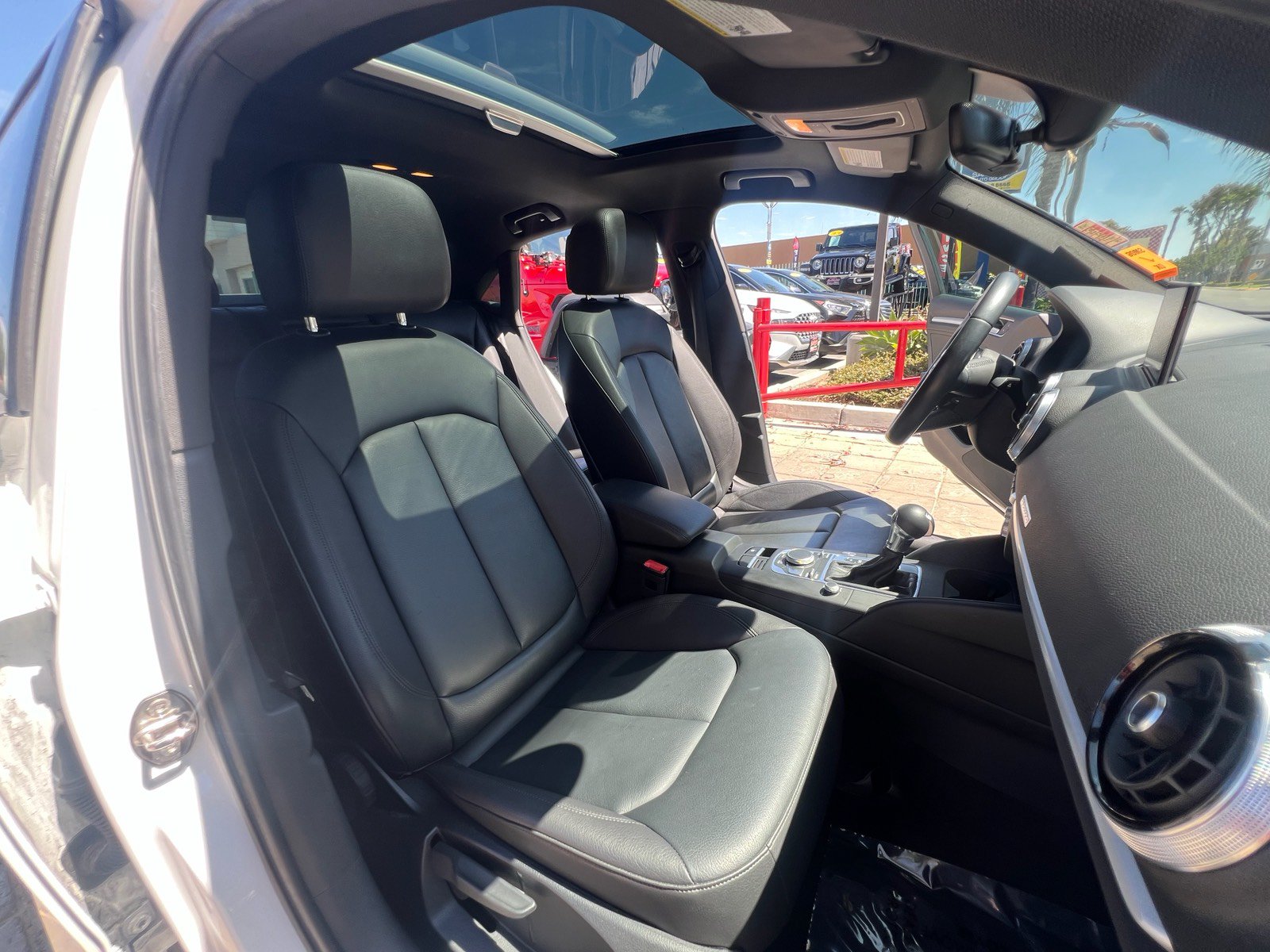 Used 2017 Audi A3 2.0T Premium AWD/4WD image 34