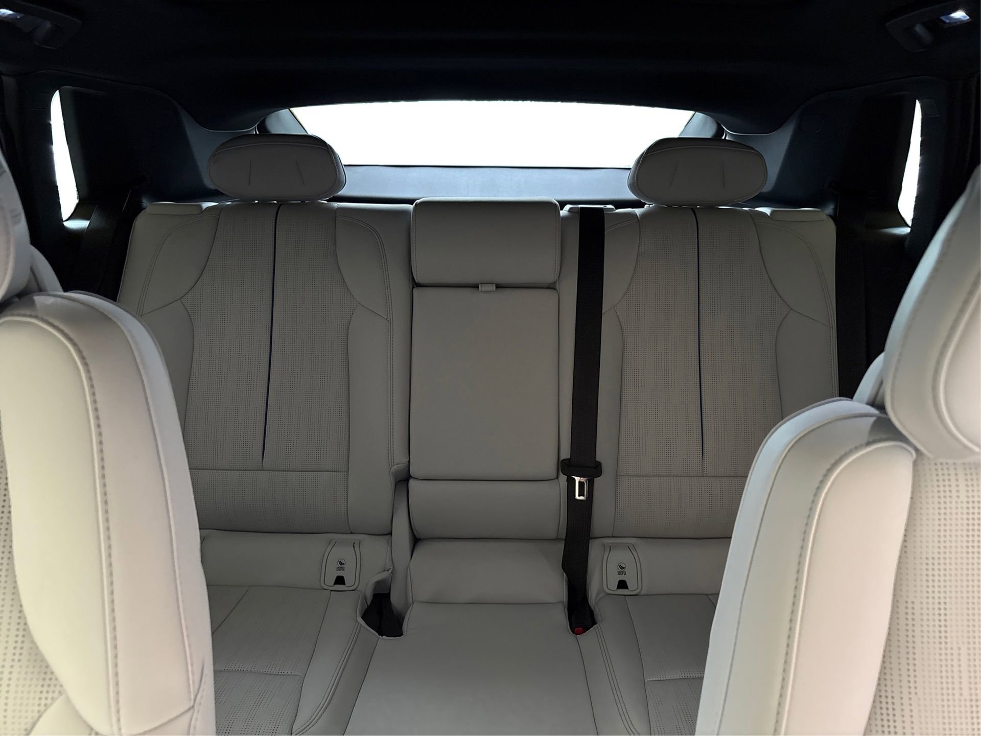 New 2026 Cadillac Lyriq Luxury image 17