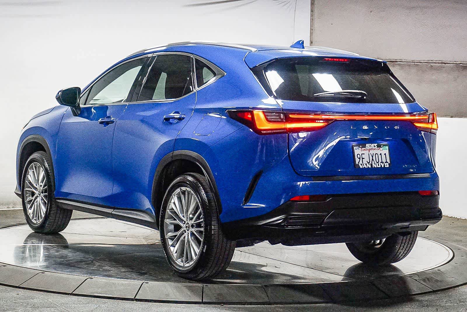 Used 2023 Lexus NX 350 AWD w/ Vision Package image 8