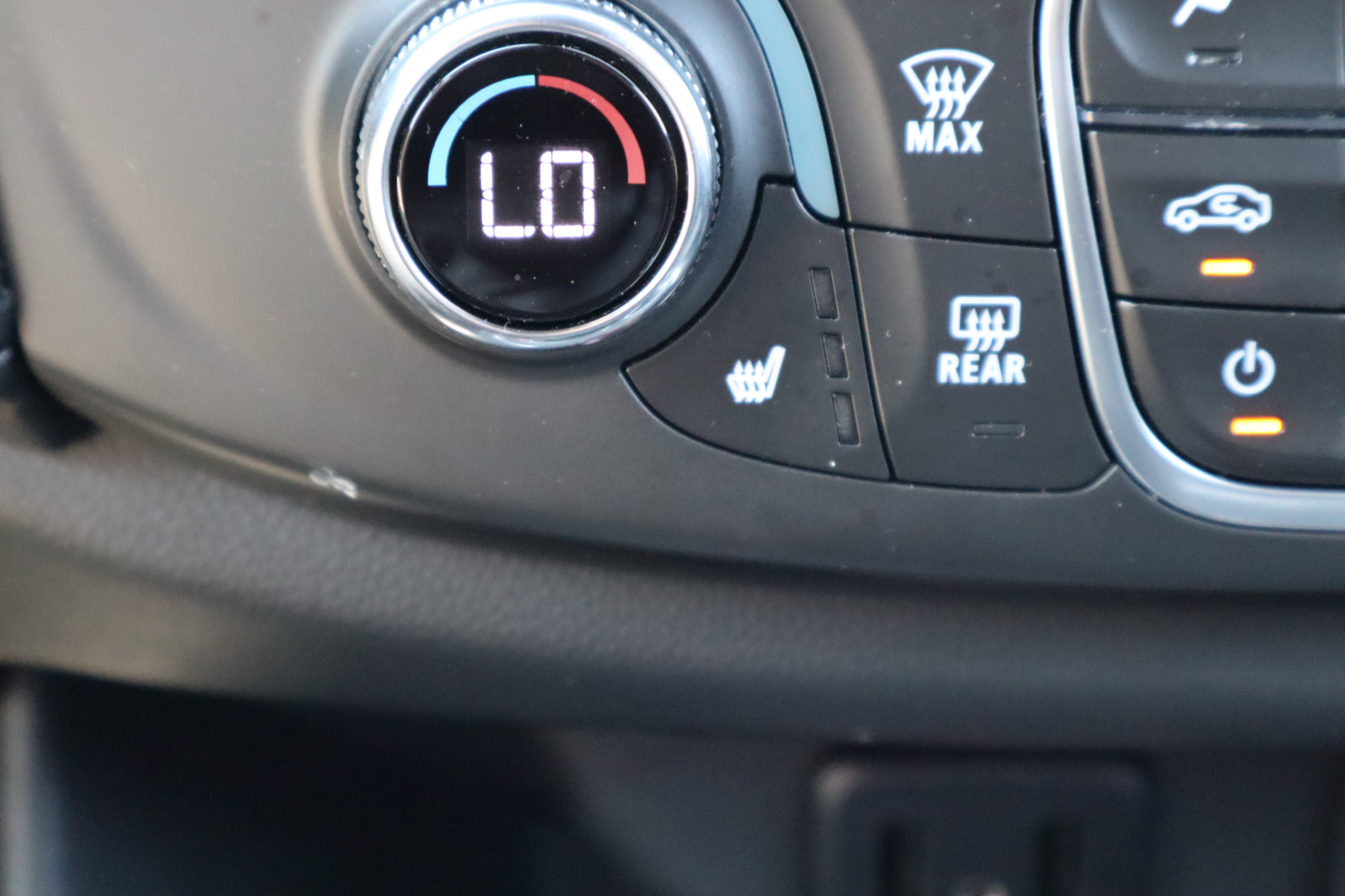 Used 2023 Chevrolet Traverse LT w/ LPO, Floor Liner Package AWD/4WD image 24
