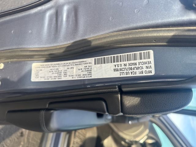 Used 2020 Jeep Grand Cherokee Limited image 62