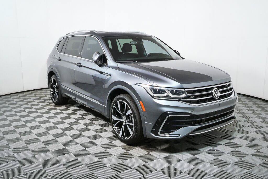 Used 2024 Volkswagen Tiguan SEL R-Line