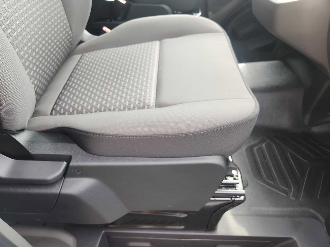 Used 2025 Ford Transit 250 148 Medium Roof Extended AWD image 47