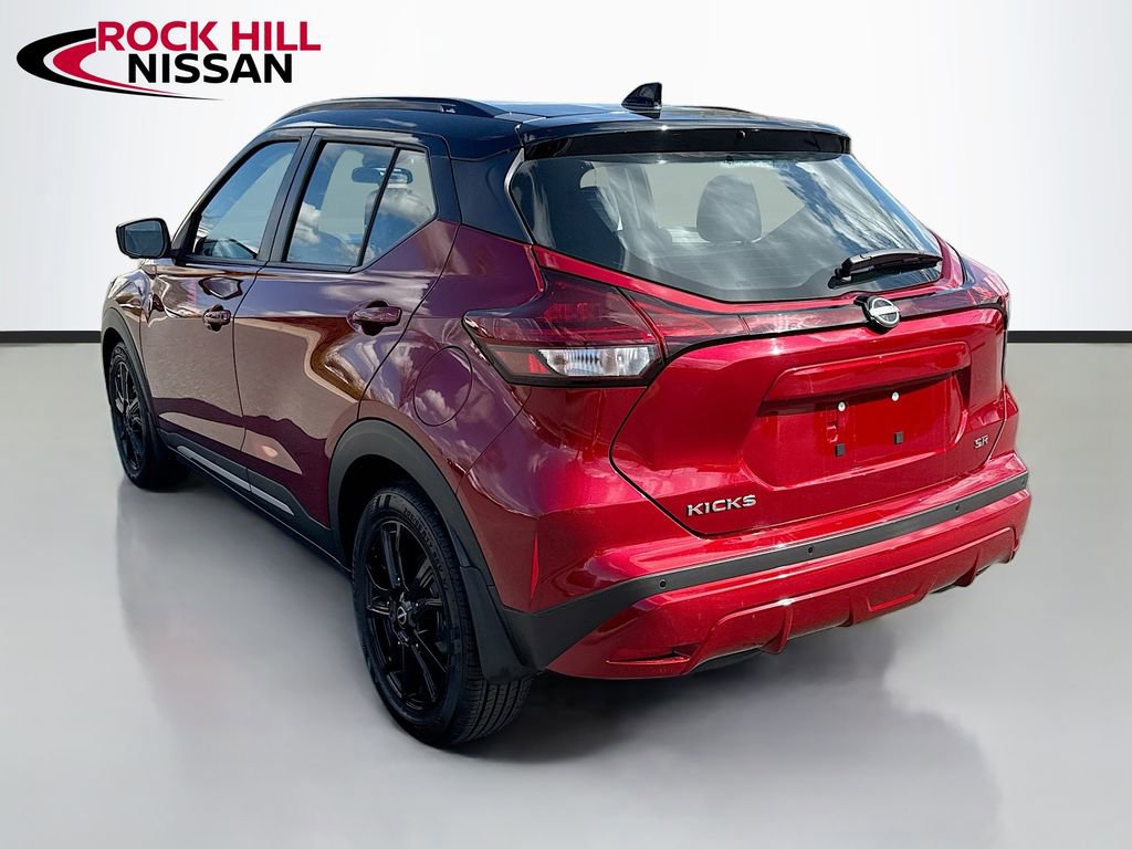 Used 2023 Nissan Kicks SR w/ SR Premium Package image 5