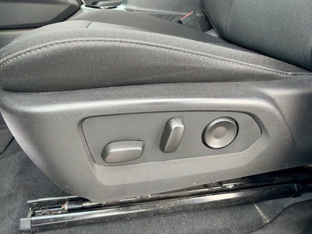 Used 2024 Chevrolet Colorado Trail Boss w/ Advanced Trailering Package AWD/4WD image 20