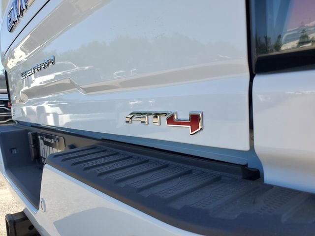 New 2026 GMC Sierra 2500 AT4 w/ AT4 Premium Plus Package AWD/4WD image 9