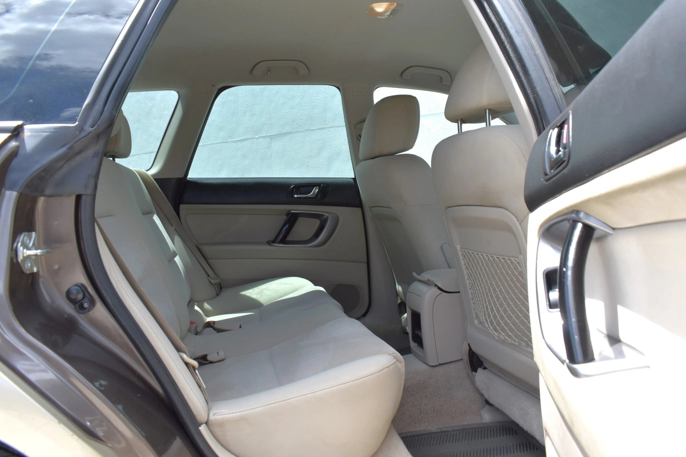 Used 2008 Subaru Outback 2.5i L.L. Bean AWD/4WD image 42