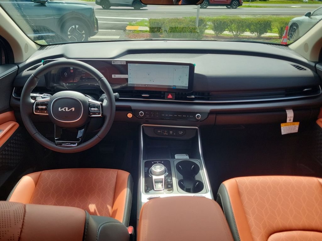 New 2026 Kia Carnival SX FWD image 18
