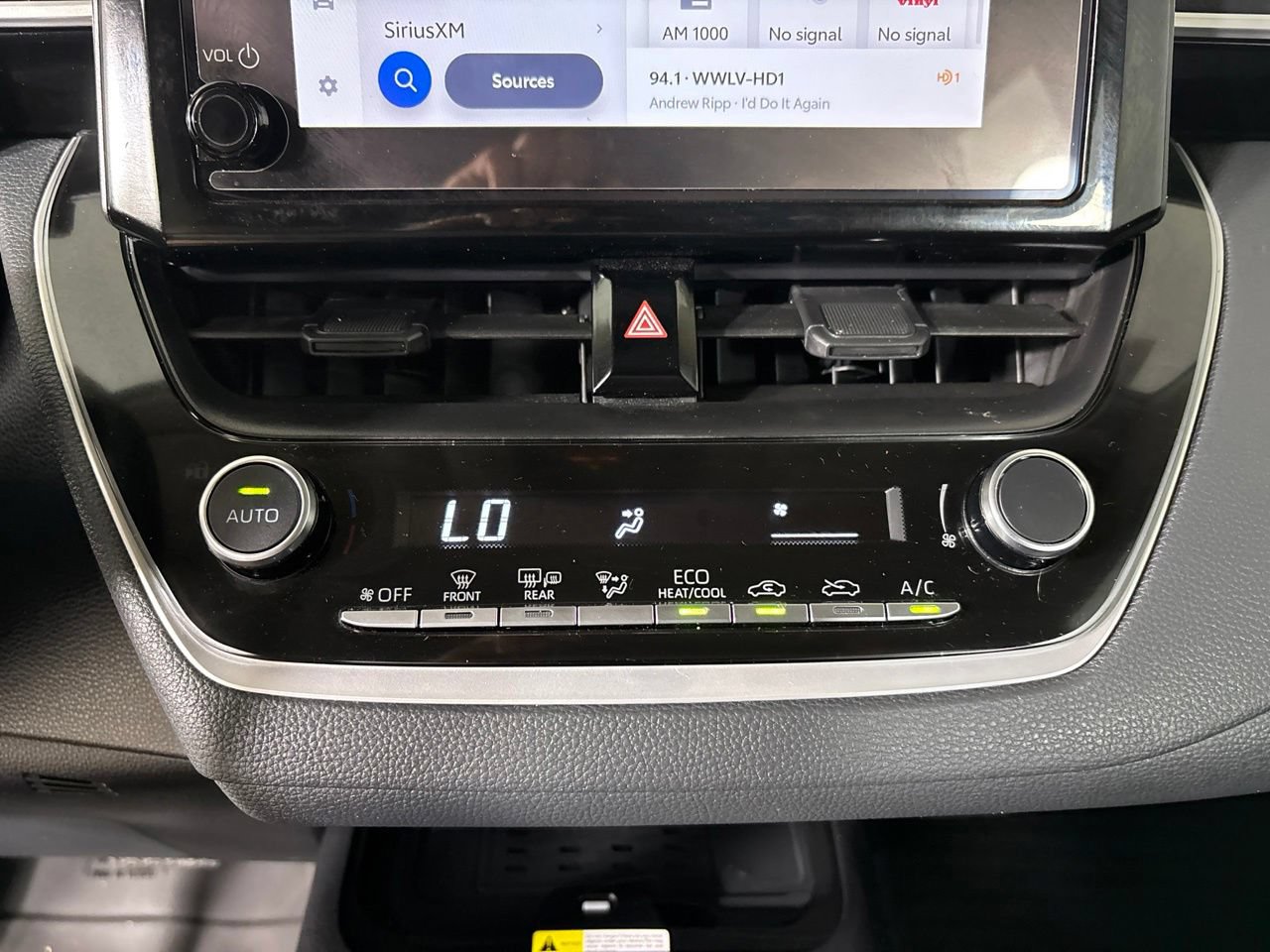 Used 2026 Toyota Corolla LE FWD image 18