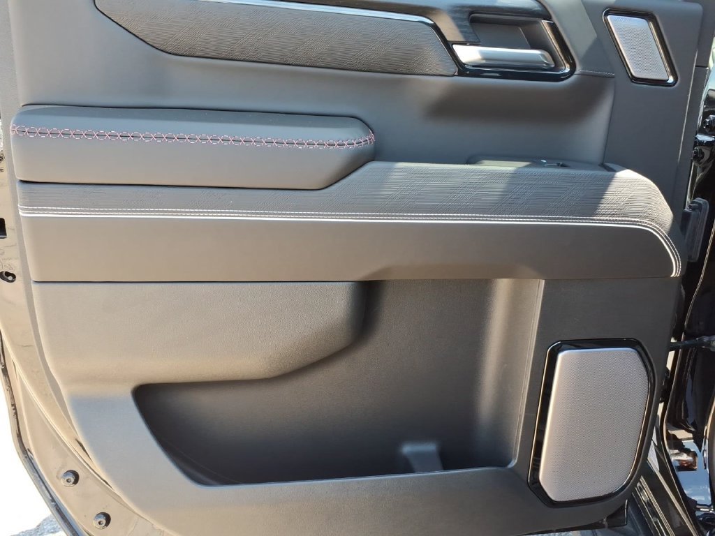 New 2026 GMC Sierra 1500 AT4X AWD/4WD image 17