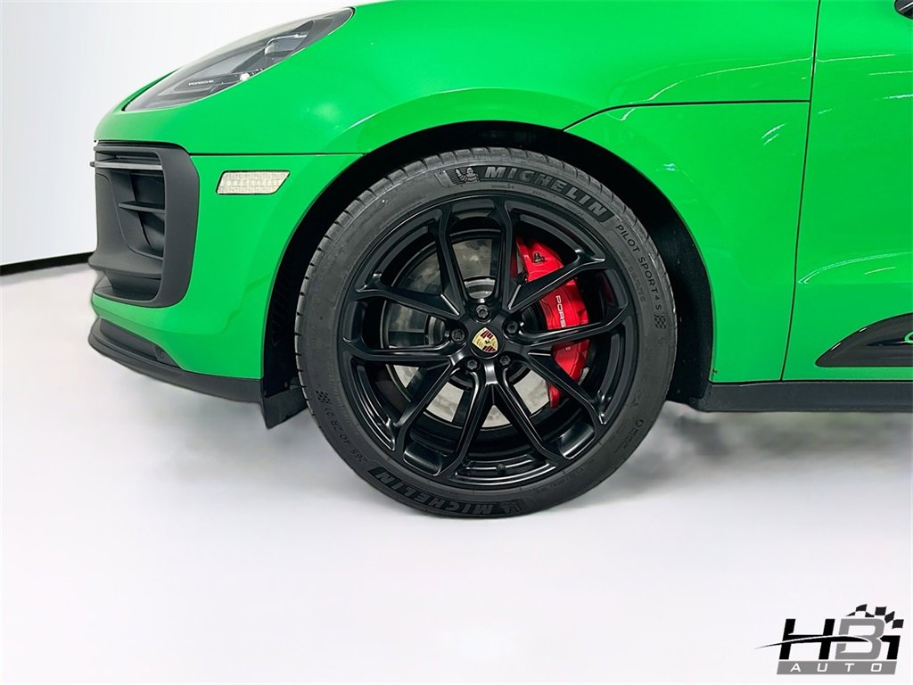 Used 2023 Porsche Macan GTS w/ GTS Sport Package image 18