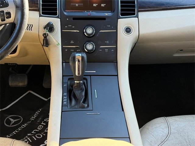 Used 2013 Ford Taurus Limited image 14