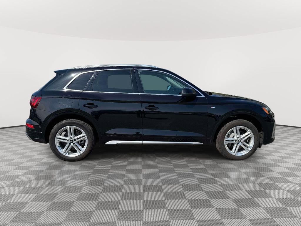 Used 2021 Audi Q5 e Premium Plus w/ Premium Plus Package AWD/4WD image 8