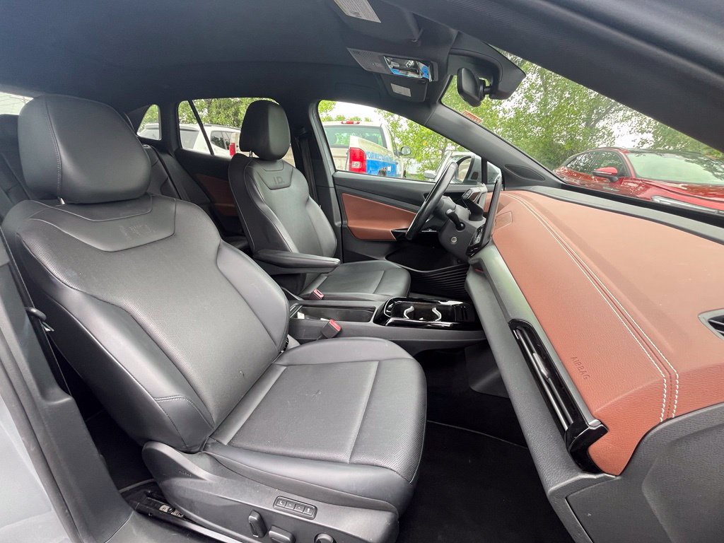 Used 2021 Volkswagen ID.4 Pro S RWD image 12