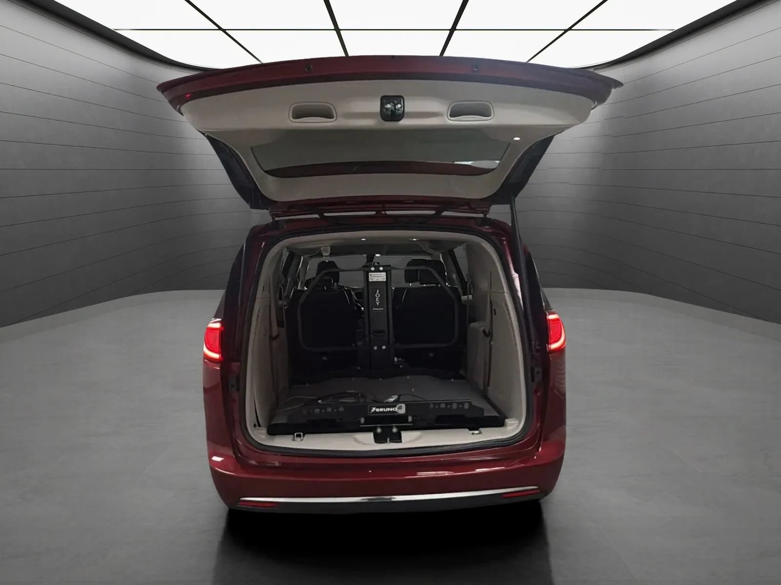 Used 2019 Chrysler Pacifica Touring-L FWD image 20