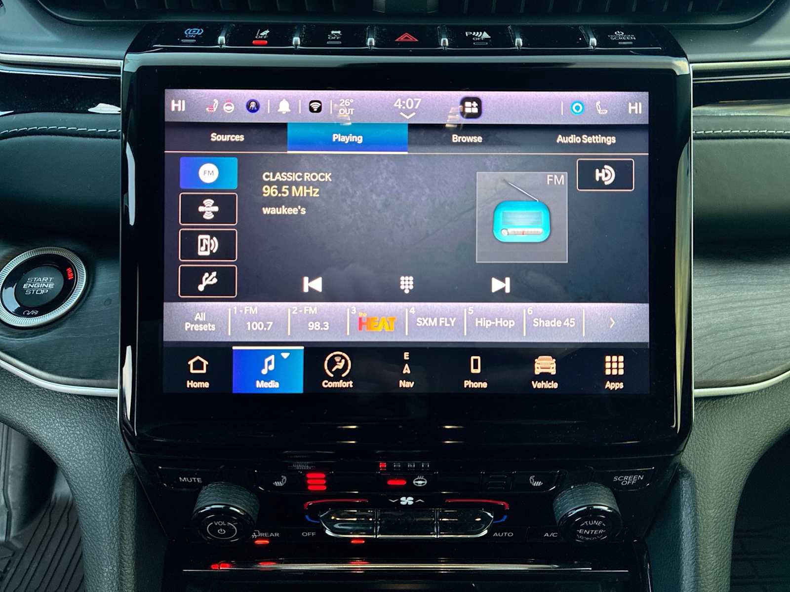 Used 2022 Jeep Grand Cherokee Limited 4xe image 13