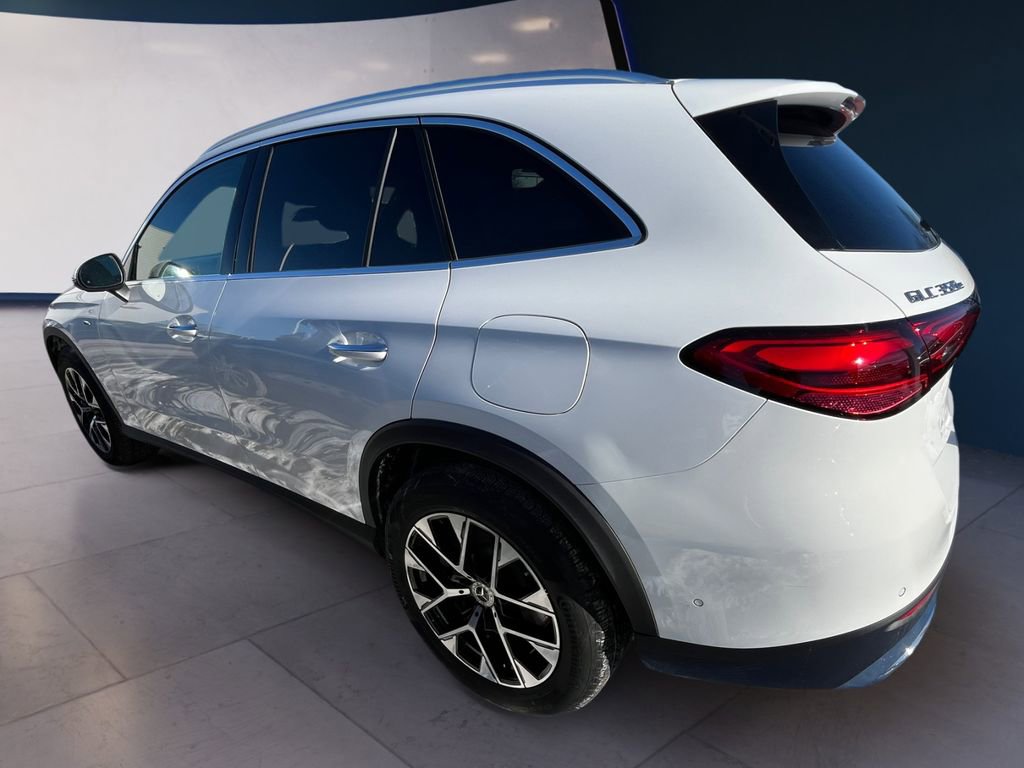 Certified 2025 Mercedes-Benz GLC 350e 4MATIC image 2