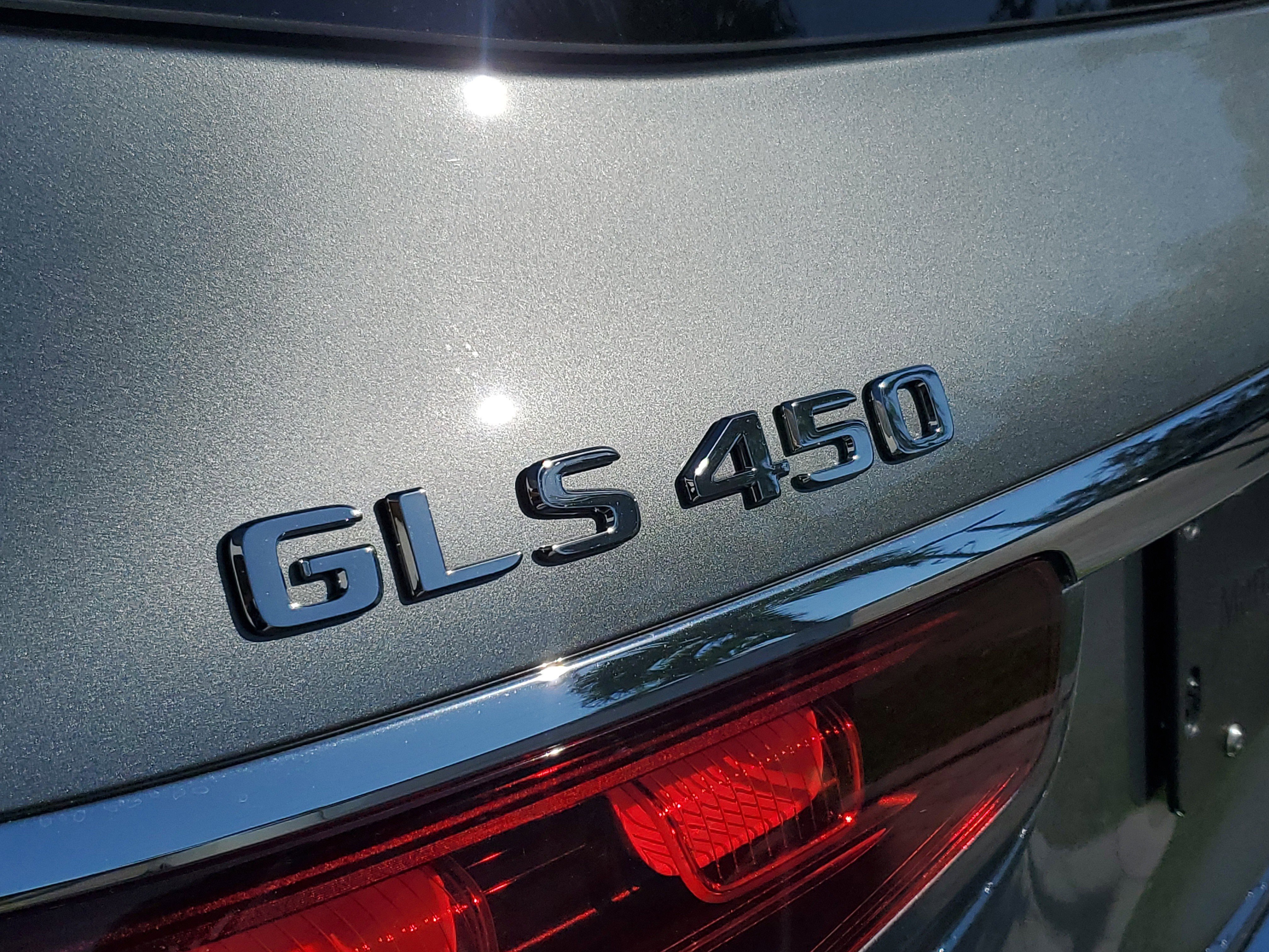 Used 2024 Mercedes-Benz GLS 450 4MATIC image 8