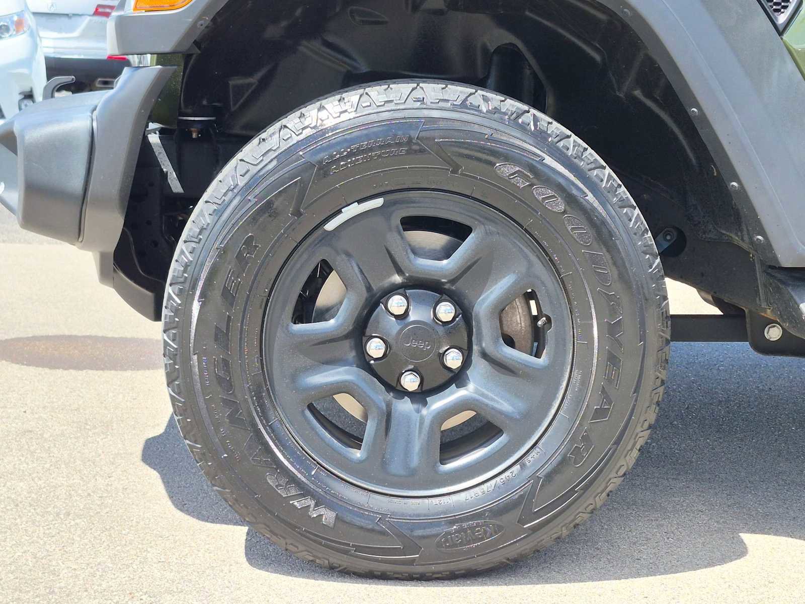 Used 2021 Jeep Wrangler Sport AWD/4WD image 16