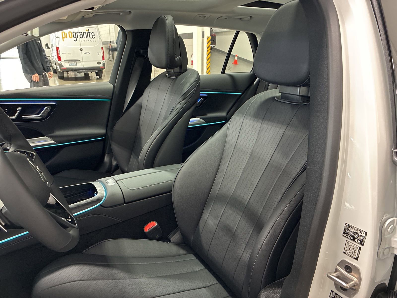 New 2026 Mercedes-Benz E 450 4MATIC All-Terrain Wagon image 9