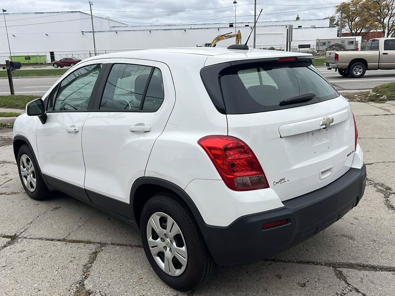 Used 2016 Chevrolet Trax LS FWD image 7