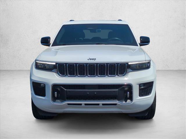 Used 2022 Jeep Grand Cherokee Overland w/ Luxury Tech Group IV AWD/4WD image 2