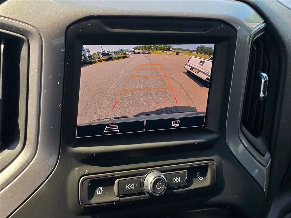 Used 2025 Chevrolet Silverado 1500 Custom RWD image 5