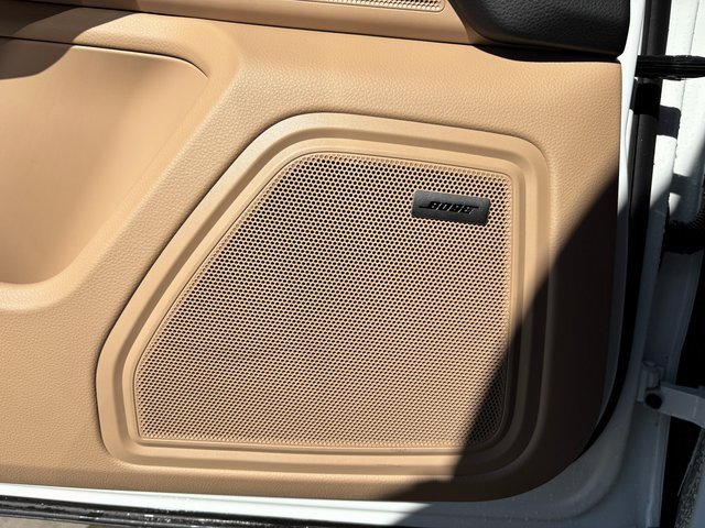 Certified 2025 Porsche Macan image 23