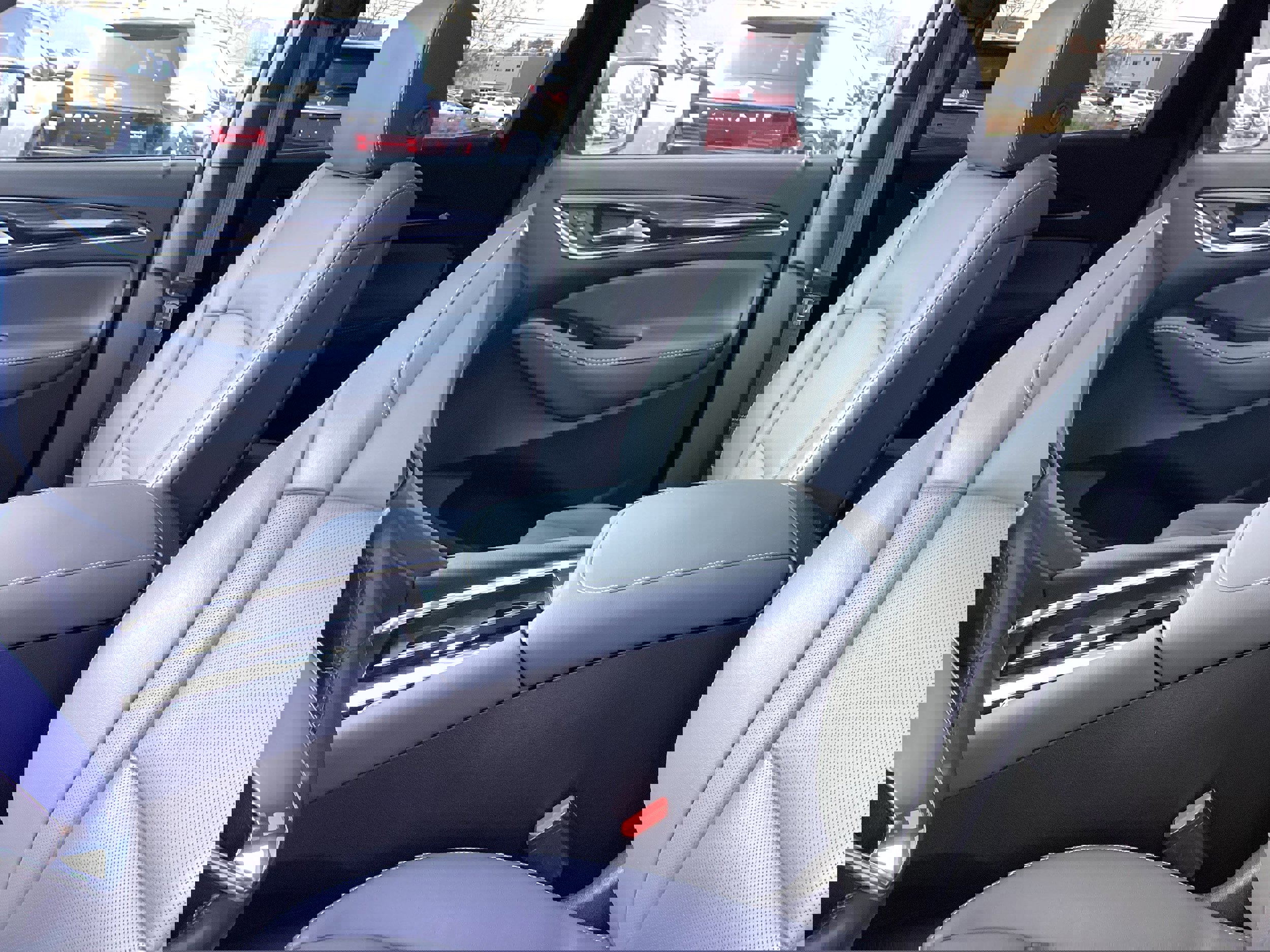 Used 2024 Buick Enclave Essence w/ Experience Buick Package image 12